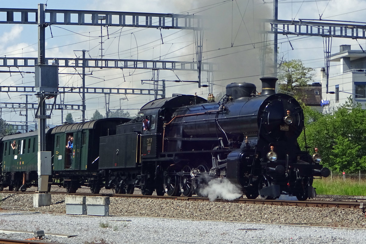 SBB Elefanten 2978 zieht ein Sonderzug aus Brugg AG am 26 Mai 2019.