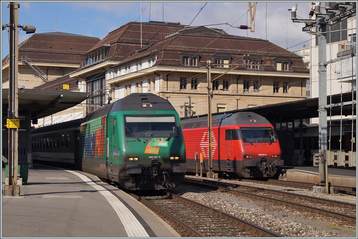 SBB Re 460 087-0 mit ihre IR nach Brig und Die SBB Re 460 037-5 mit ihrem IC nach St.Gallen in Lausanne.
2. März 2014