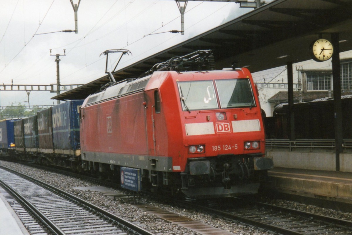 Scanbild von 185 124 in Erstfeld am 26 September 2007. 