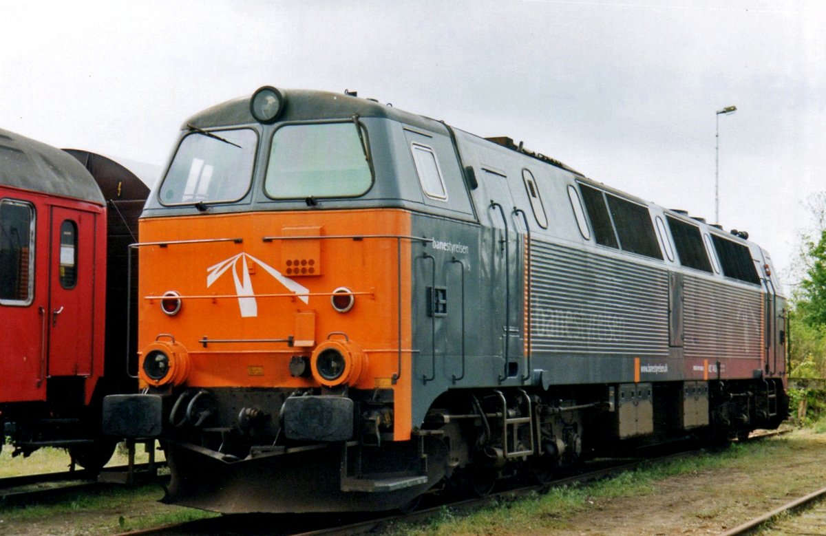 Scanbild von DSB/Banestyrelsen 1419 ins Bw Randers während der  50 YEARS of NOHAB  fest am 23 Mai 2004 geschossen.