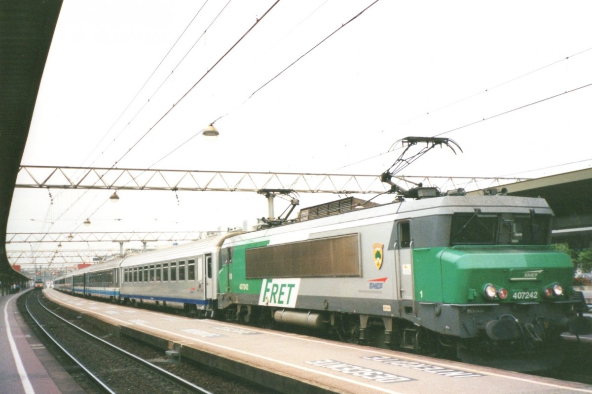 Scanbild von FRET 7242 in Lyon Part Dieu am 17 September 2004.