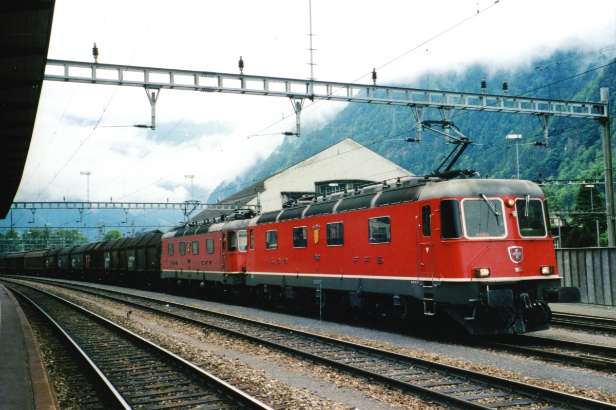 Scanbild von SBB 11682 in Erstfeld am trüben 26 Mai 2007.