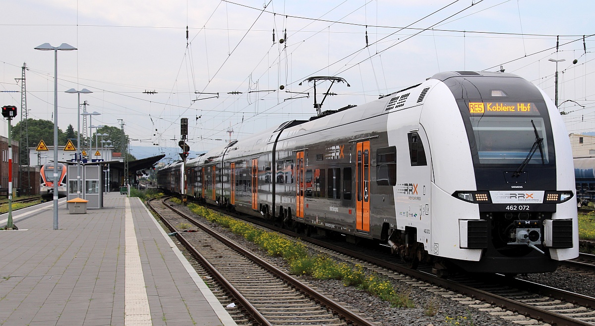 SDEHC RRX 462 072 und 067 als RE5 Umleiter nach Koblenz durchfahren hier Neuwied am 17.09.2021