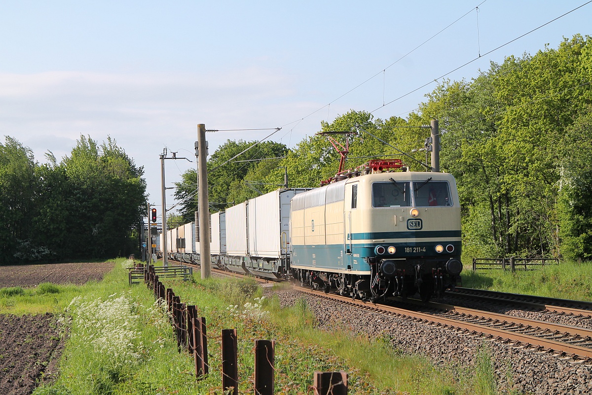 SEL 181 211-4 mit Nordliner KLV Ausfahrt Padborg 02.06.2021