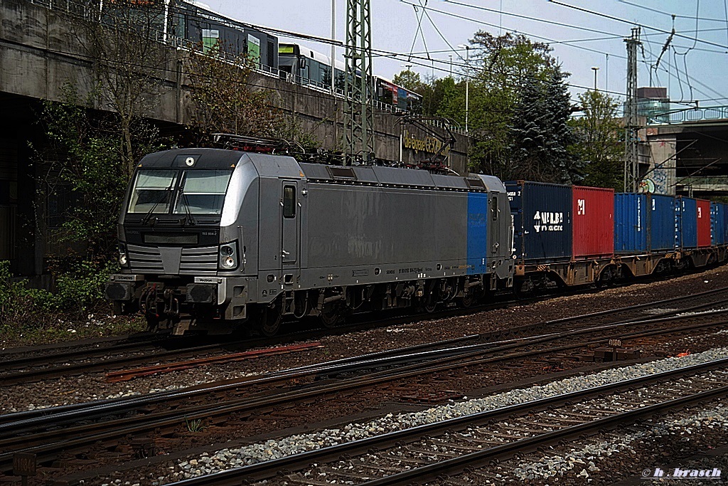 SIEMENS-VECTRON 193 804-2 zog am 17.04.14 einen intermodal durch hh-harburg