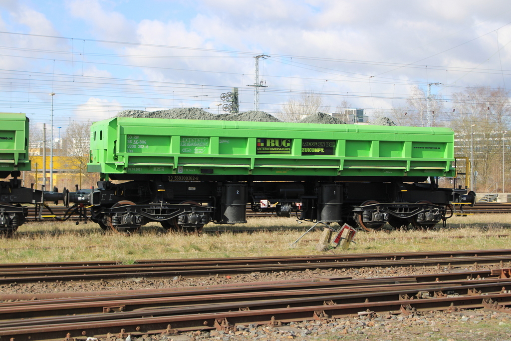 SK-BUG 9300 362-6 Uas im Rostocker Hbf.03.04.2022