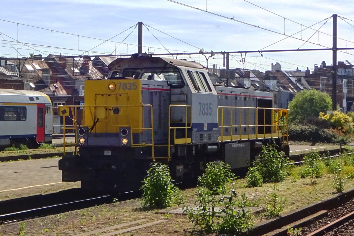 SNCB 7835 durchfahrt am 23 Mai 2019 Gent Sint-Pieters.