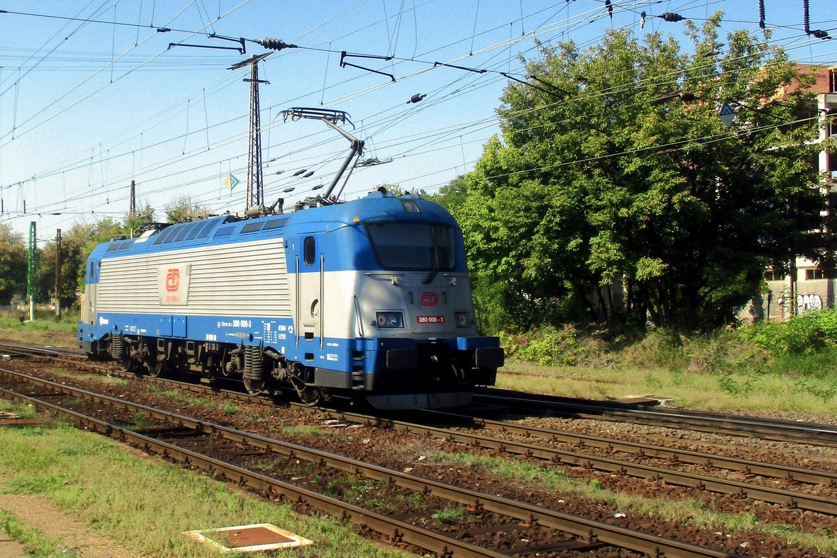 Soloauftritt für CD 380 008 beim durchfahren von Rakosrendeszö am 8 September 2018. Soloauftritt für CD 380 008 beim durchfahren von Rakosrendeszö am 8 September 2018.