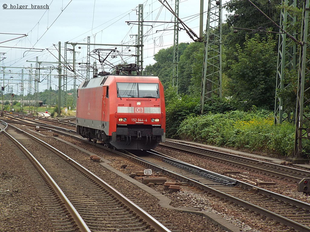 solofahrt der 152 044-4 durch hh-harburg am 28.08.13