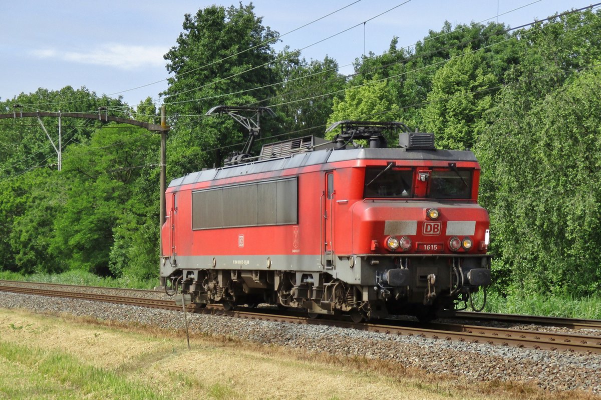 Solofahrt für 1615 bei Dordrecht-Zuid am 10 Juni 2017.