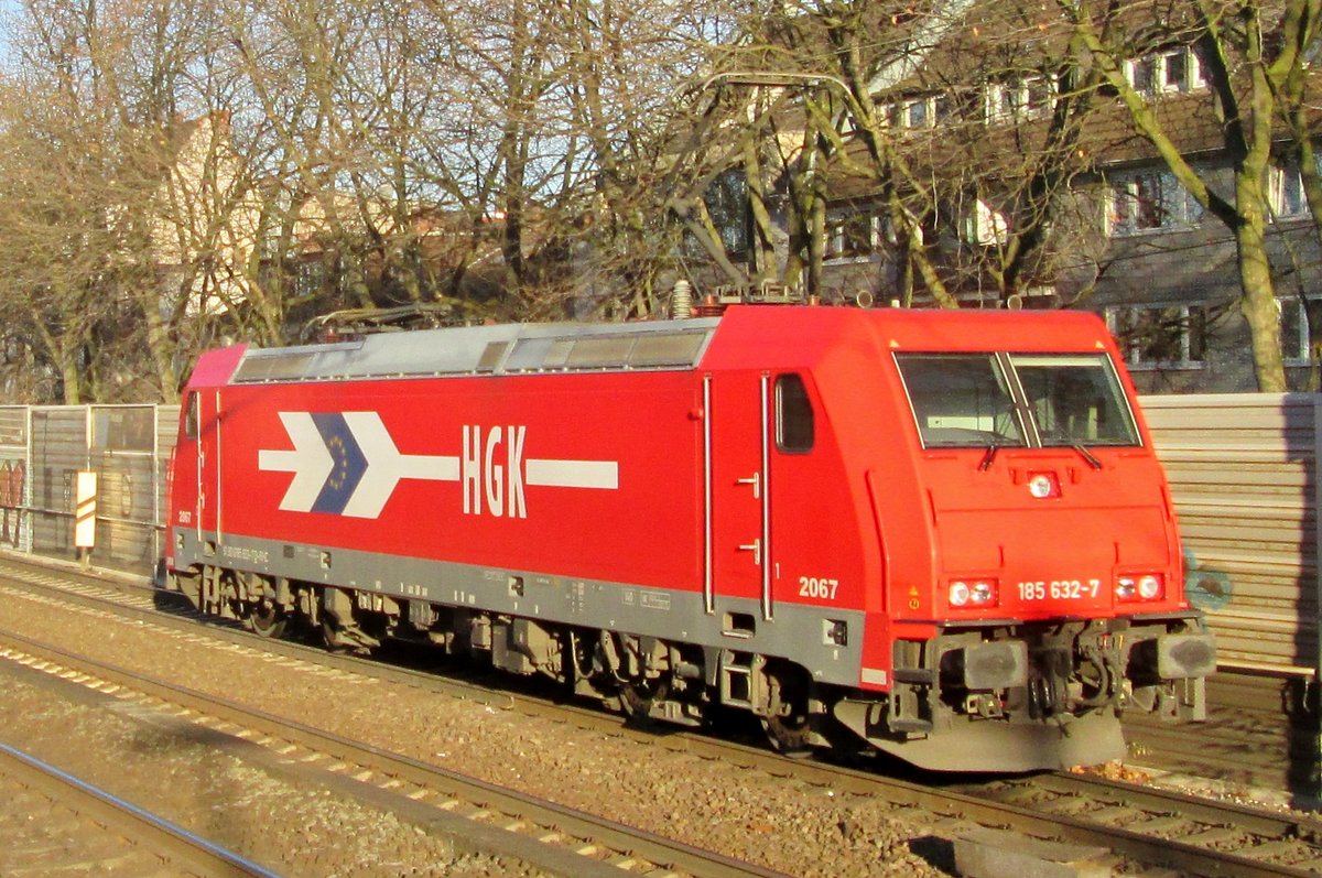 Solofahrt fr HGK 185 632/2067 durch Kln Sd am 20 Jnner 2017.