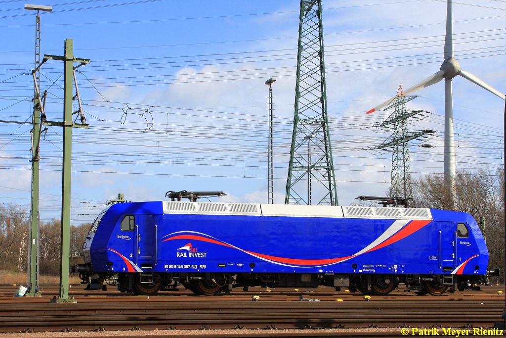 SRI 145 087 abgestellt im Hafenbahnhof Alte Süderelbe am 01.04.2015