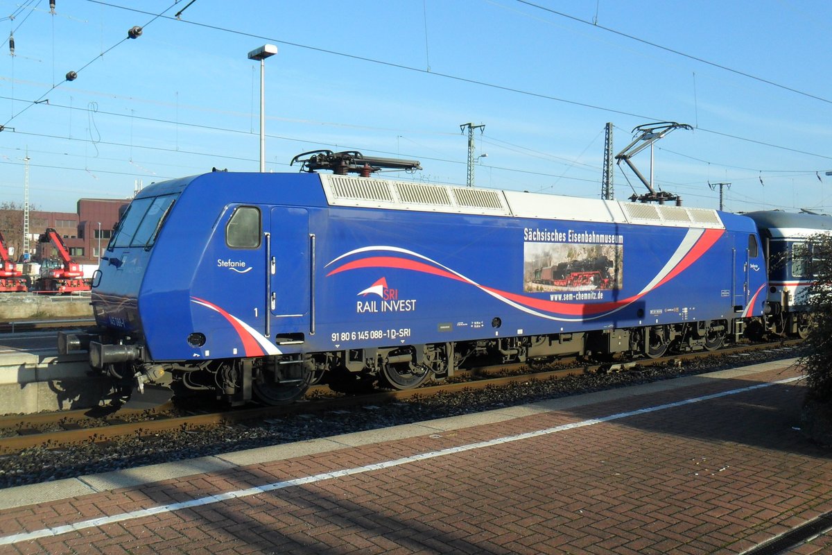 SRI 145 088 steht am 28 Dezember 2018 in Dortmund Hbf. 