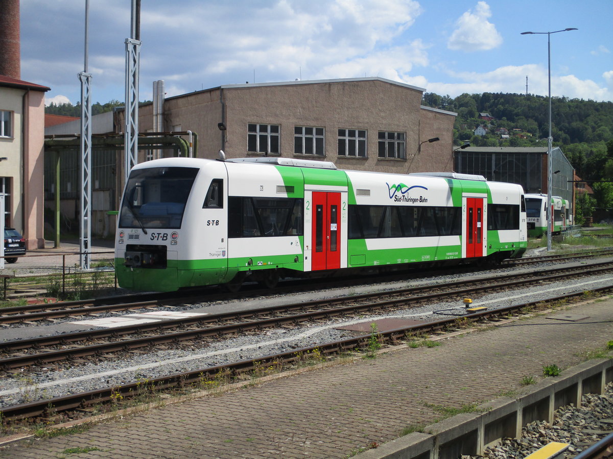 STB VT 121 stand,am 29.Mai 2020,im frühren Bw Meiningen.