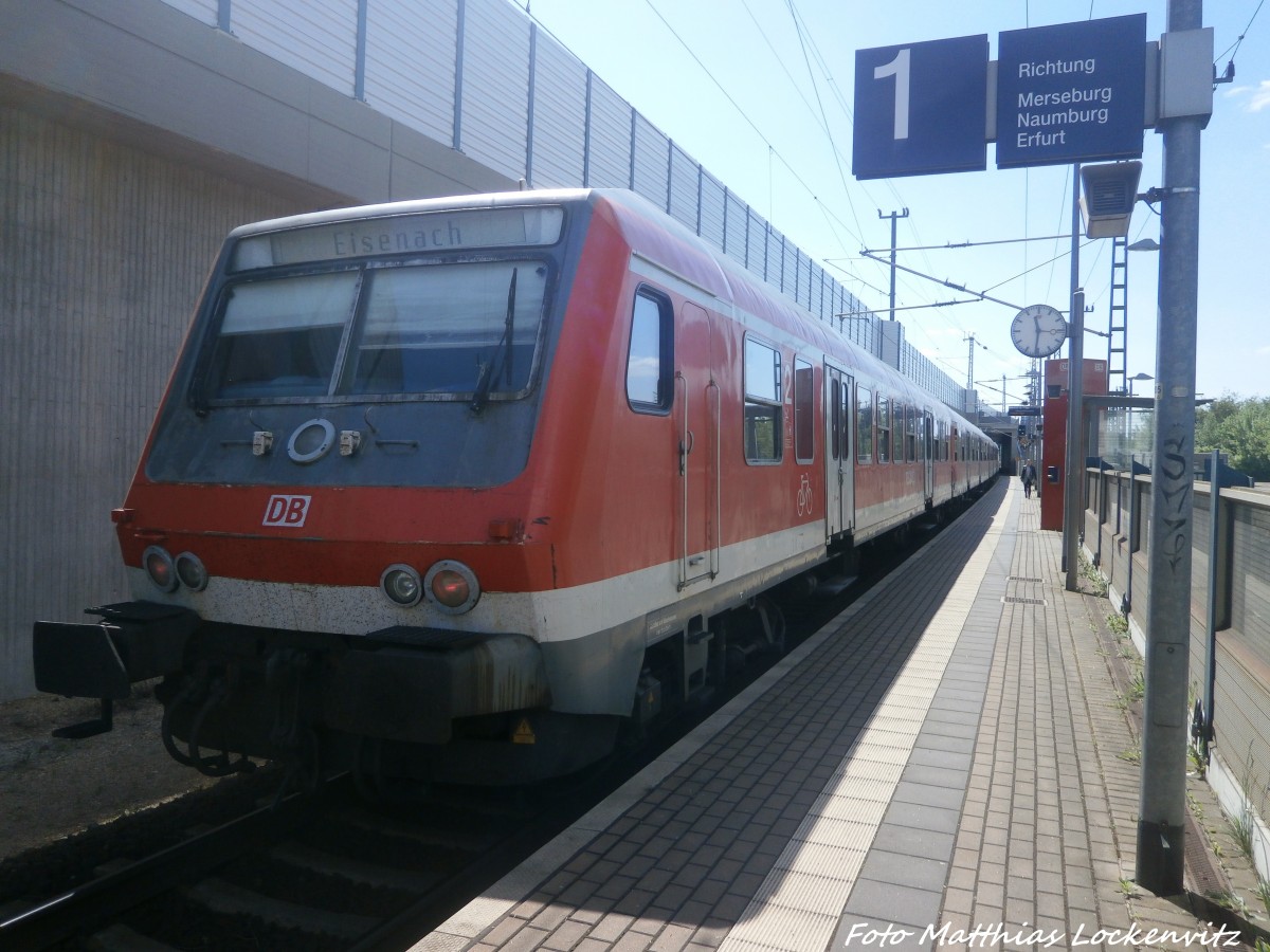 Steuerwagen vom RB20 mit ziel Eisenach im Bahnhof Halle-Ammendorf am 13.5.15