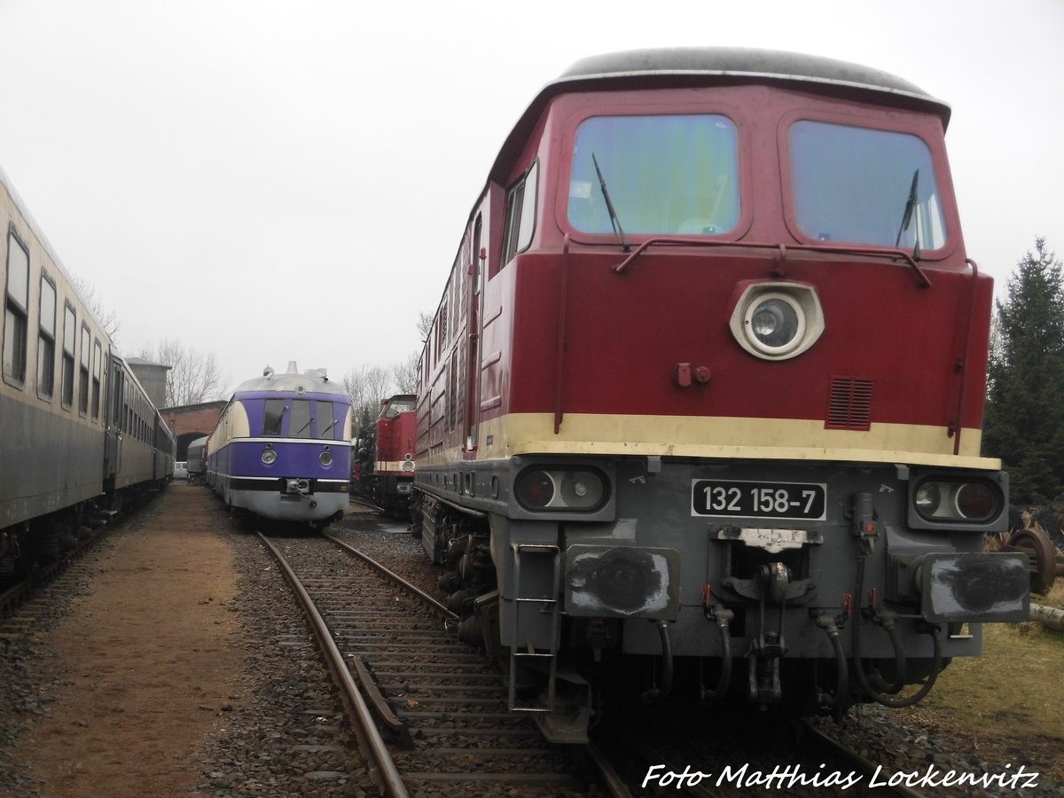 SVT 137 234 und 132 158 der LEG bei den Leipziger Eisenbahntagen in Leipzig-Plagwitz am 19.3.16