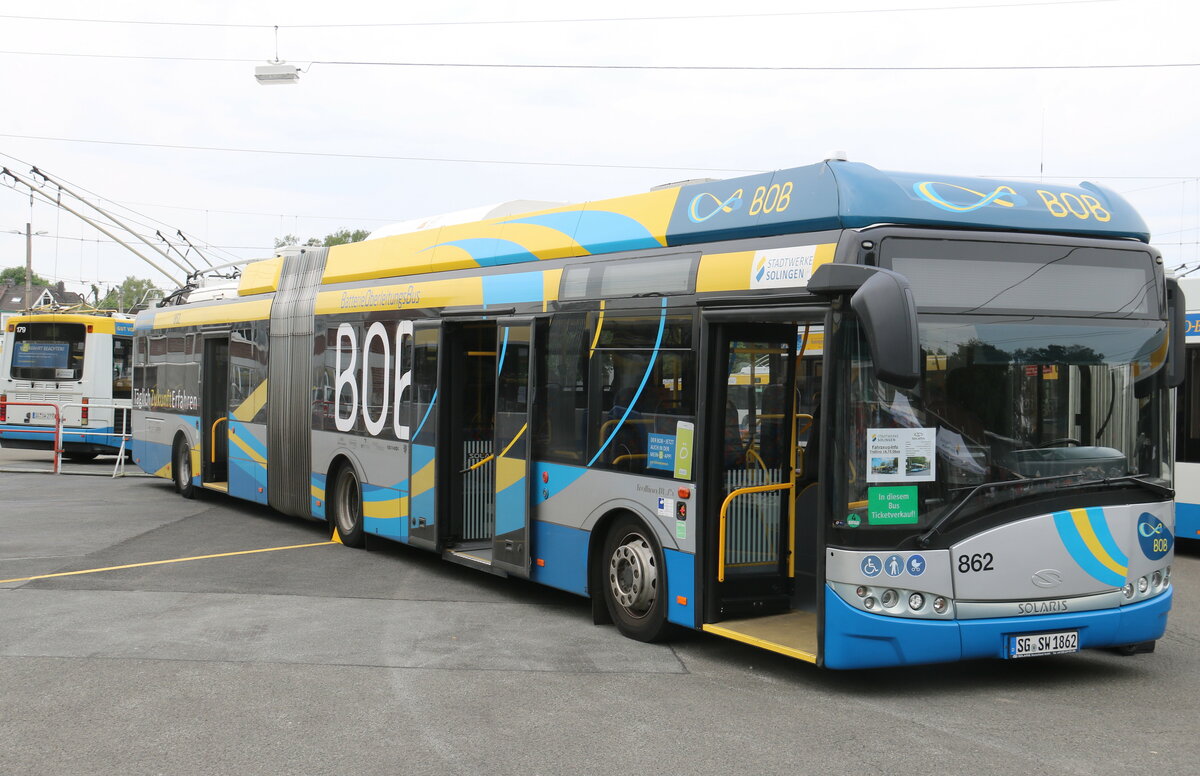 SWS Solingen - Nr. 862/SG-SW 1862 - Solaris Gelenktrolleybus am 19. Juni 2022 in Solingen (Aufnahme: Martin Beyer)