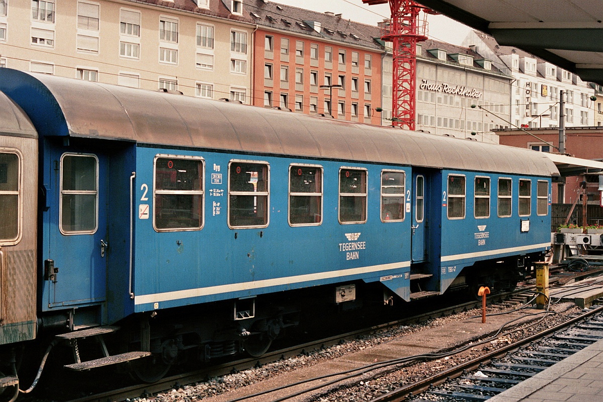 Tegernsee Bahn Byg TBG47 (ex 74 639) München Hbf 1988