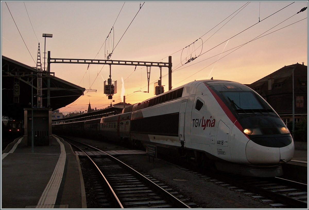 TGV Lyria 4418 in Lausanne.3 Dez. 2013