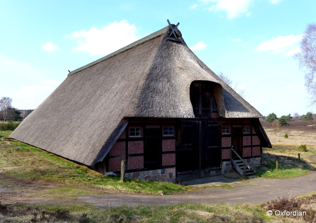 Timmerloh - Schafstall in der Lüneburger Heide.