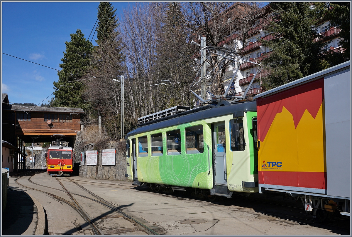 TPC BVB Be 2/3 15 und HGe 4/4 31 in Villars.

5. März 2019