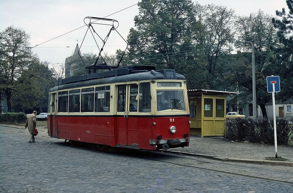 Tw 21 im Jahr 1982 in der Poststra�e. (Foto: Bernd D�tsch)