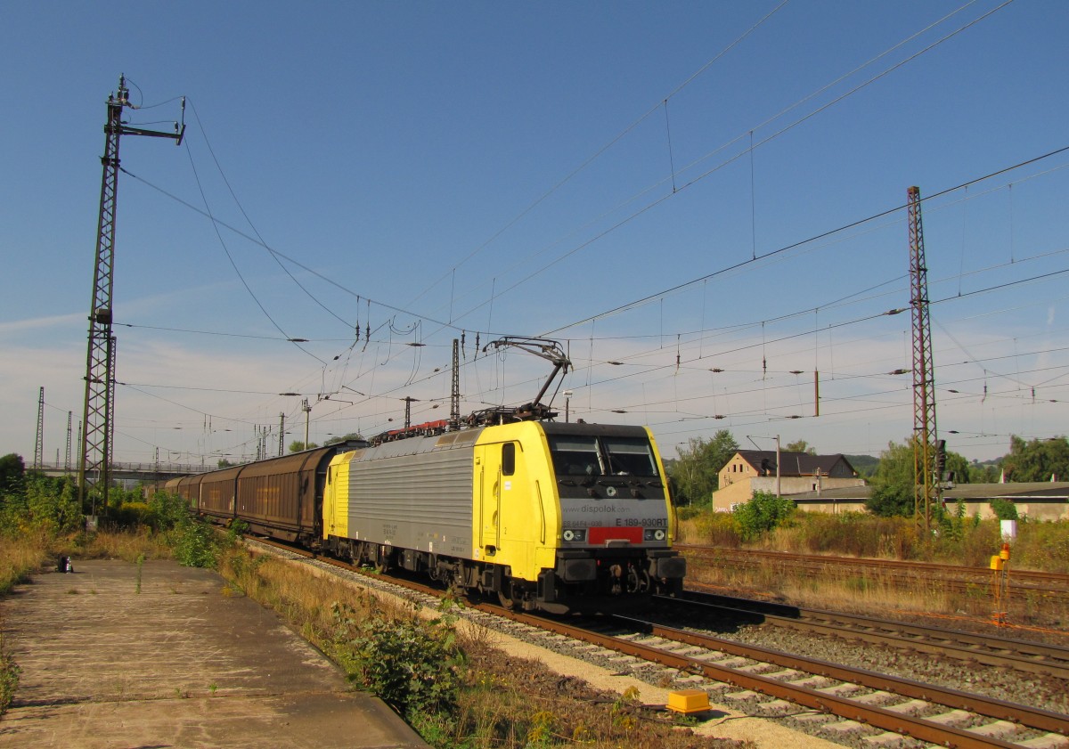 TXL ES 64 F4-030 mit Schiebewandwagen Ganzzug Richtung Gro�korbetha, am 07.09.2013 in Naumburg Hbf.