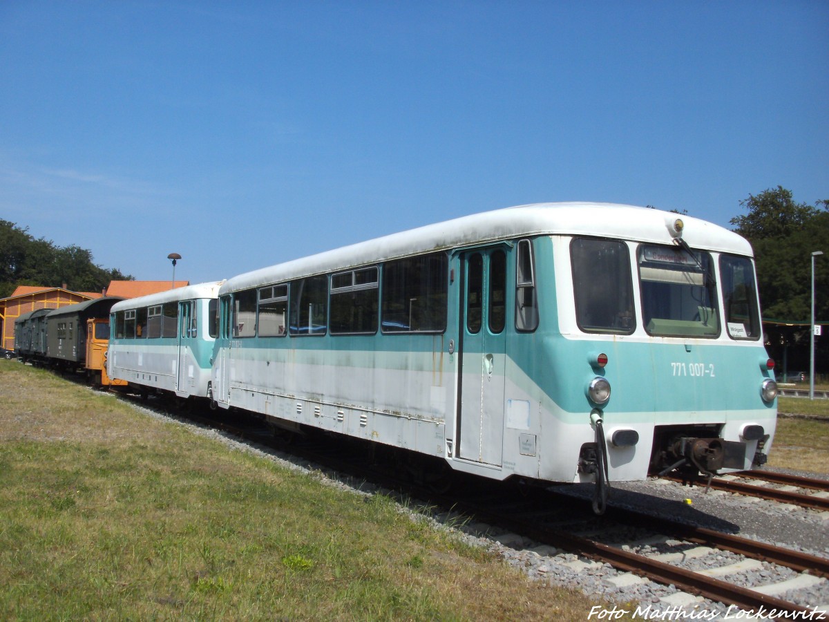 UBB 771 007-2 abgestellt im Bahnhof Seebad Heringsdorf am 25.7.14