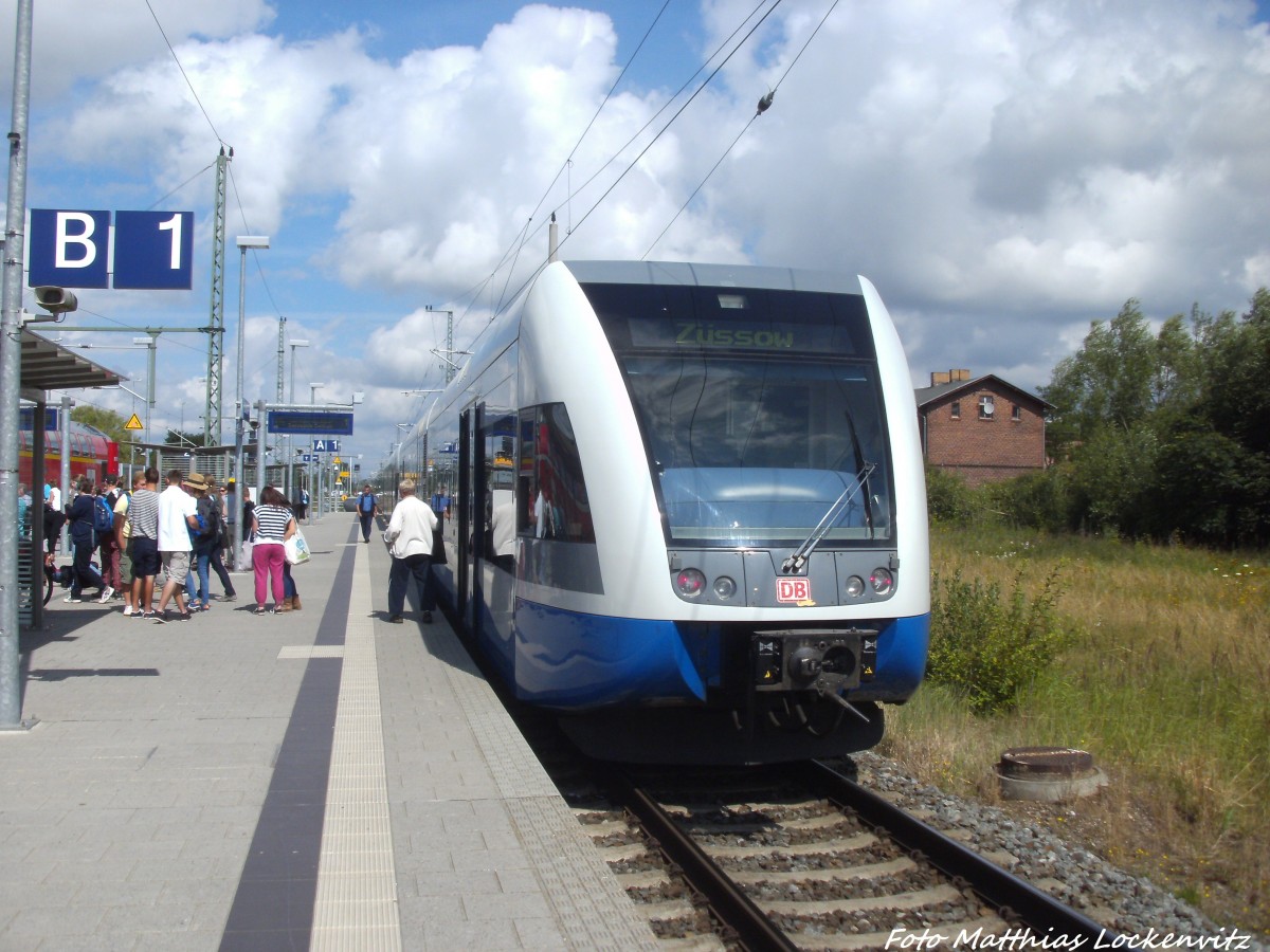 UBB GTW 2/6 mit ziel Swinemnde Centrum (PL) im Bahnhof Zssow am 15.7.14