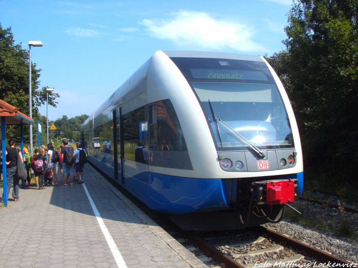 UBB GTW 2/6 mit ziel Zinnowitz im Bahnhof Peenemnde am 26.7.14