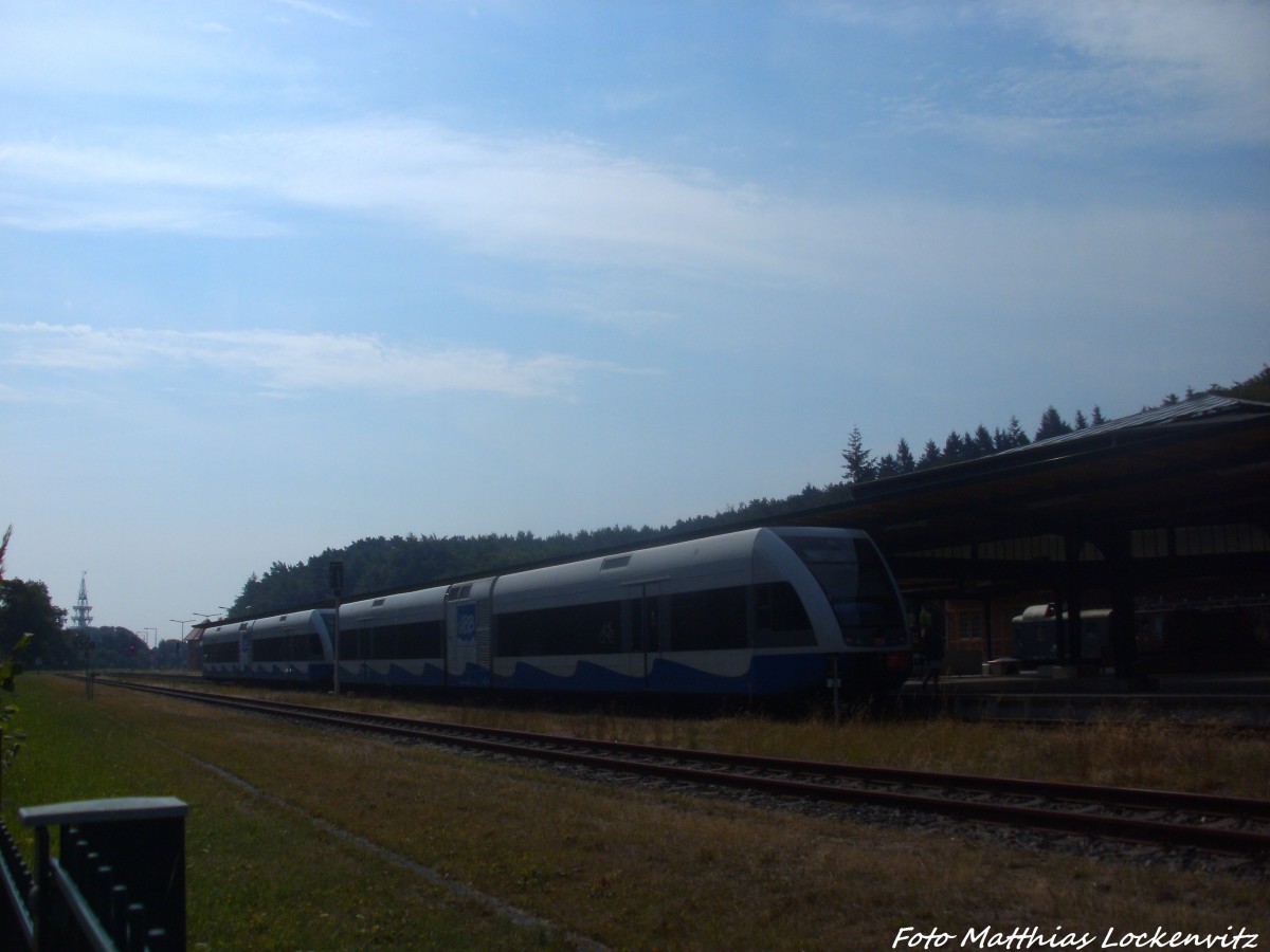 UBB GTW 2/6 mit ziel Swinemnde Centrum (PL) im Bahnhof Seebad Heringsdorf am 27.7.14