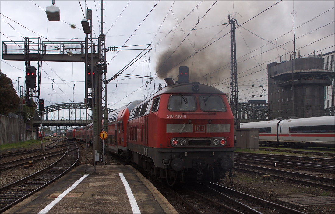 ...und hinten schob 218 416 kräftig mit. (12.09.14, München Hbf)