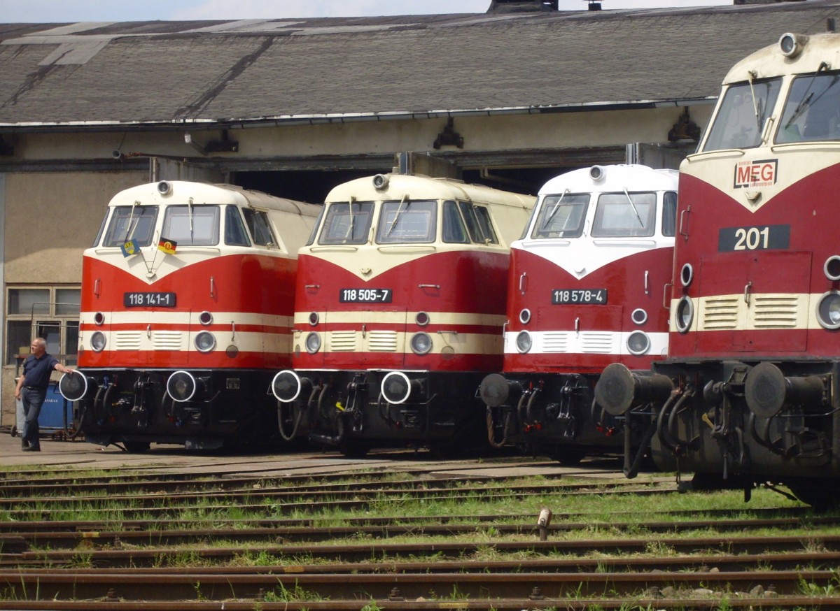 V180-Parade beim Eisenbahnfest in Weimar 24.05.2008