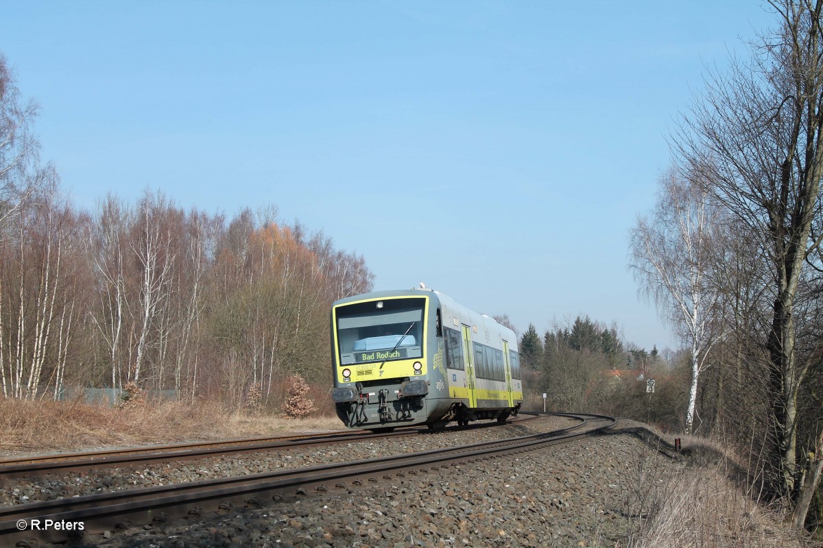 VT650 720 fhrt in Marktredwitz als ag84552 Hof - Bad Rodach ein. 18.03.16