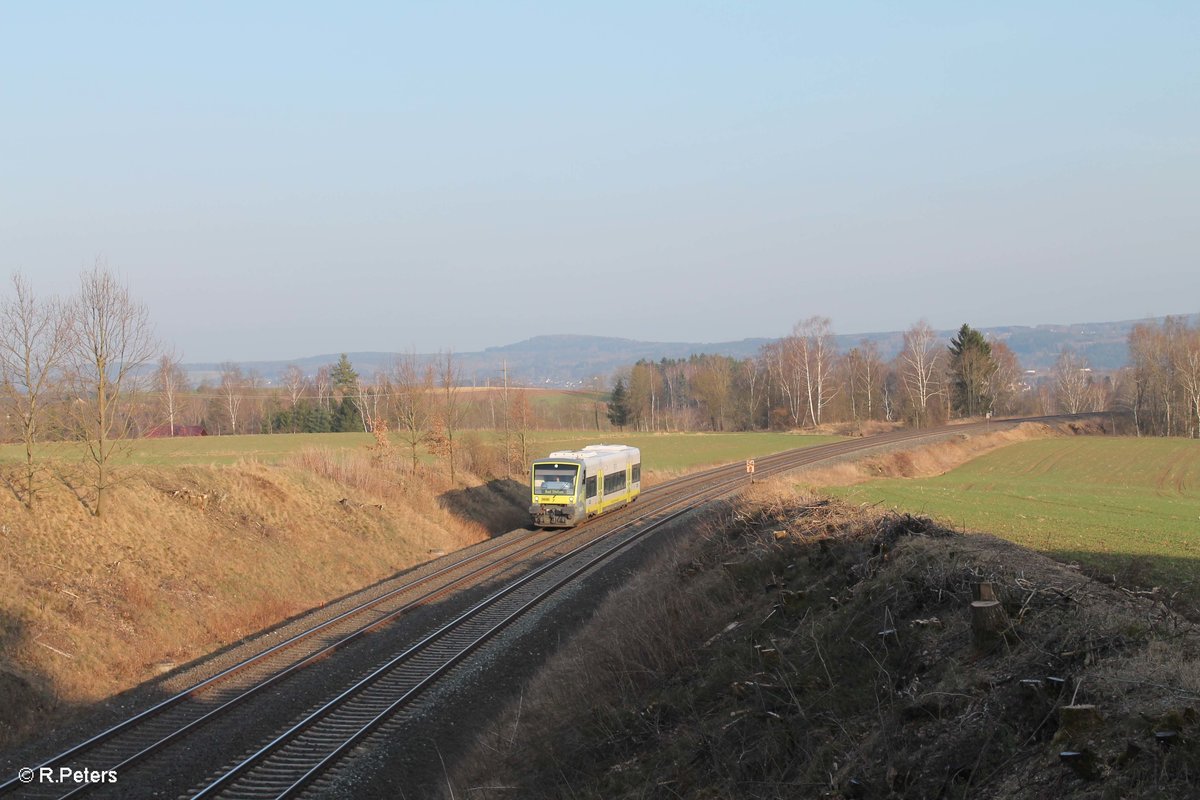 VT650 735 als ag84679 Marktredwitz - Bad Steben bei Unterthölau. 24.03.17