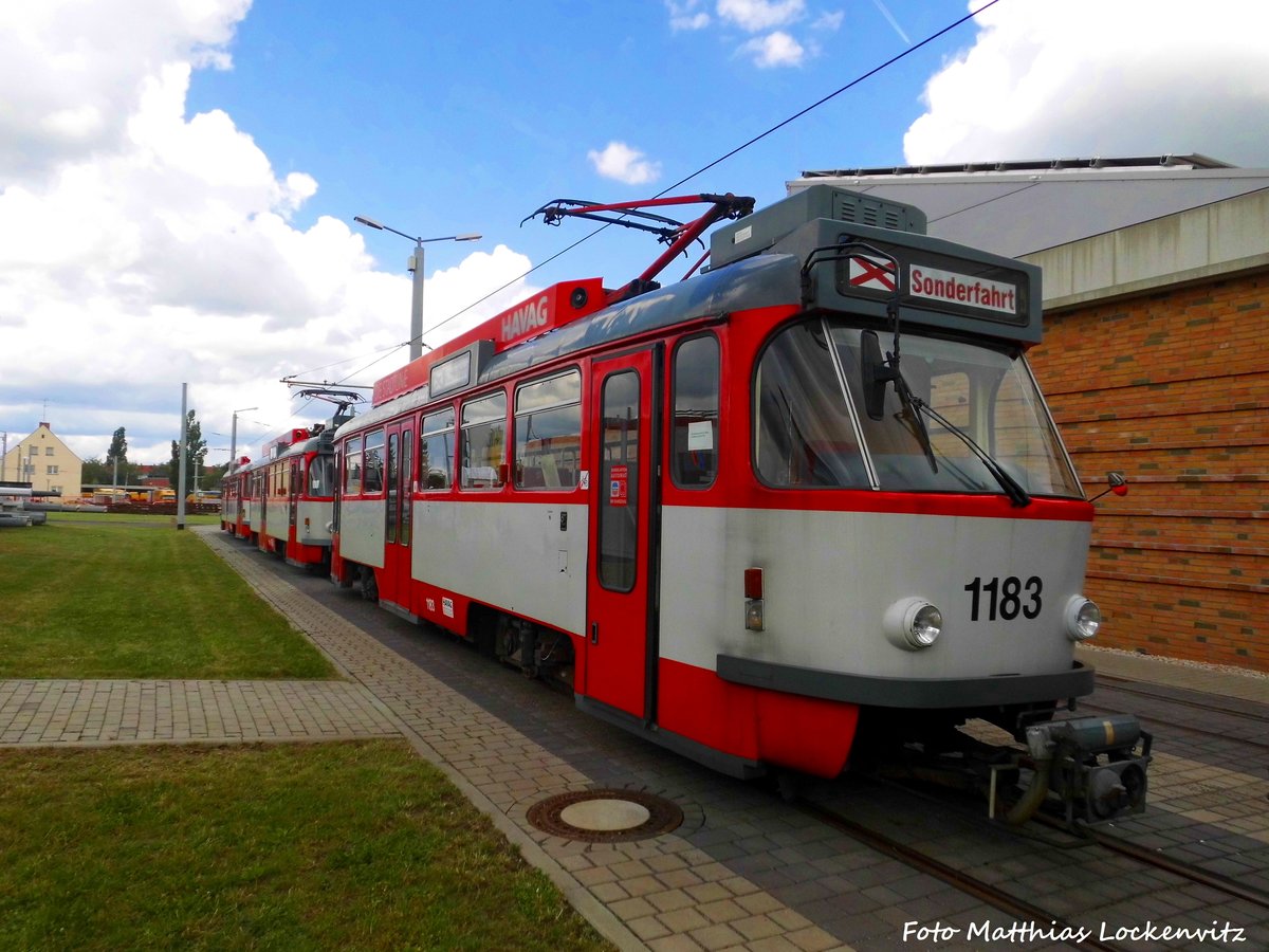 Wagen 1183 der HAVAG steht als Eiserne Reserve auf dem Betriebshof Freiimfelder Strae am 18.6.16