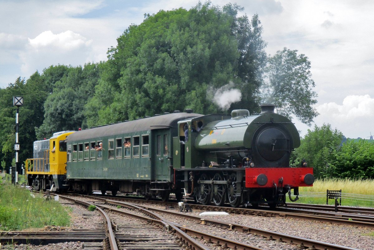 WD 75196 -in Besitz von SCM- verlässt Simpelveld am 8 Juli 2017.