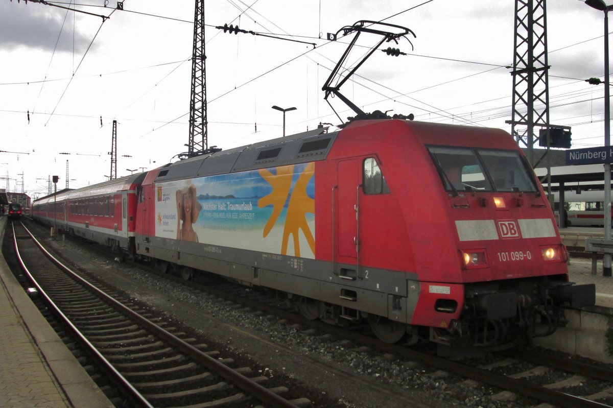 Werbelok 101 099 in Nrnberg Hbf am 17 September 2015.