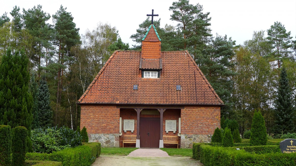 Wesel - Friedhofskapelle erbaut 1925.