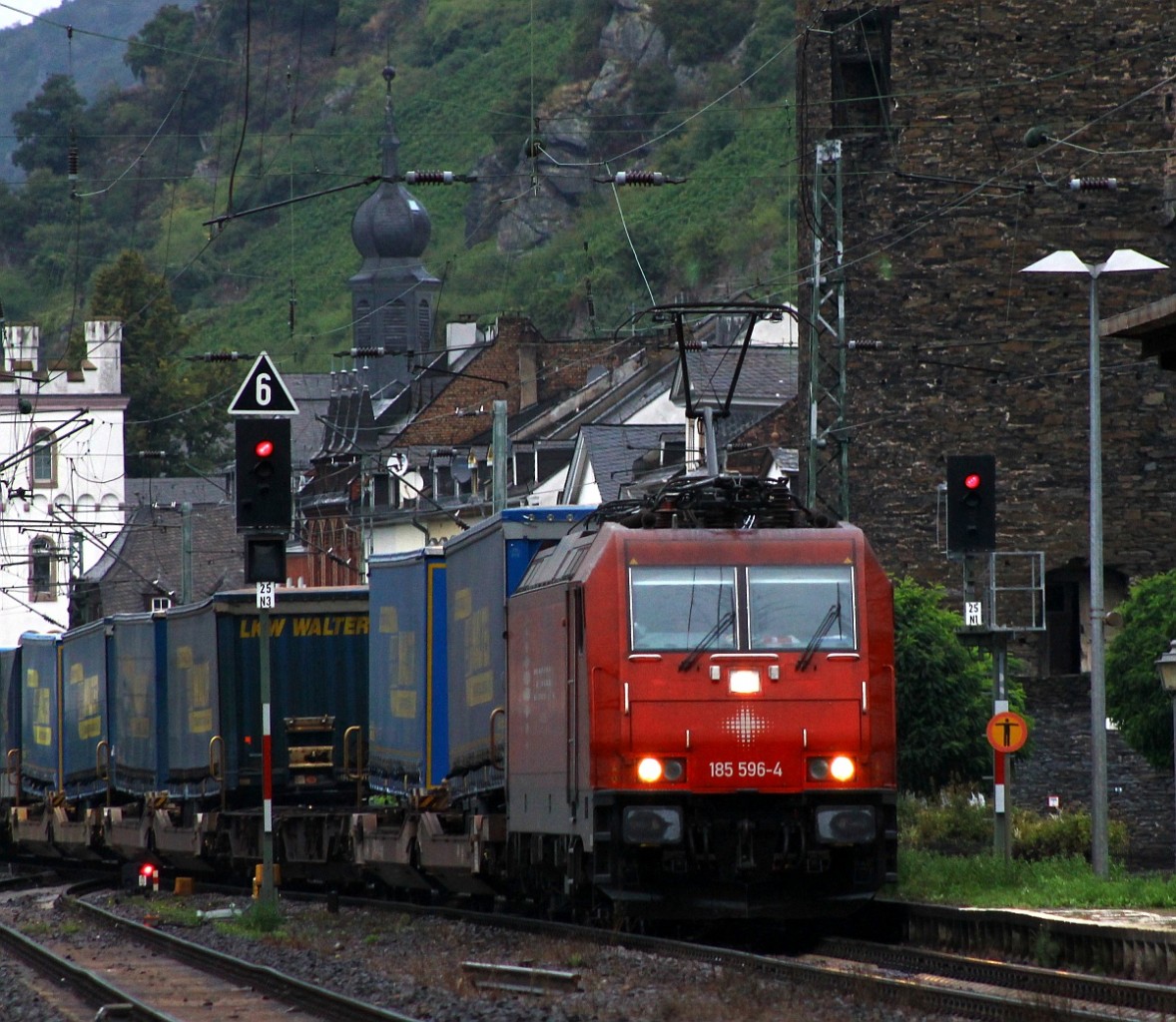 X-Rail 185 596-4 mit Walter KLV festgehalten in Kaub am Rhein. 12.09.2013