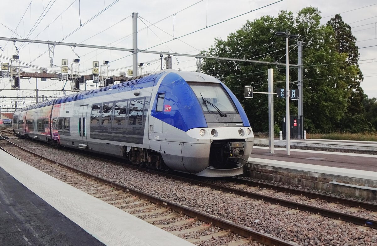 Z-27598 treft am 18 September 2021 in Dijon-Ville ein.