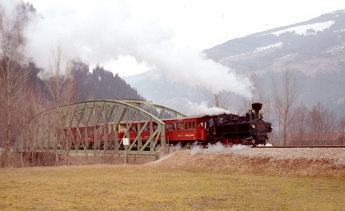 Zillertalbahn: ZB 2 Zillerbrücke 02.03.1985