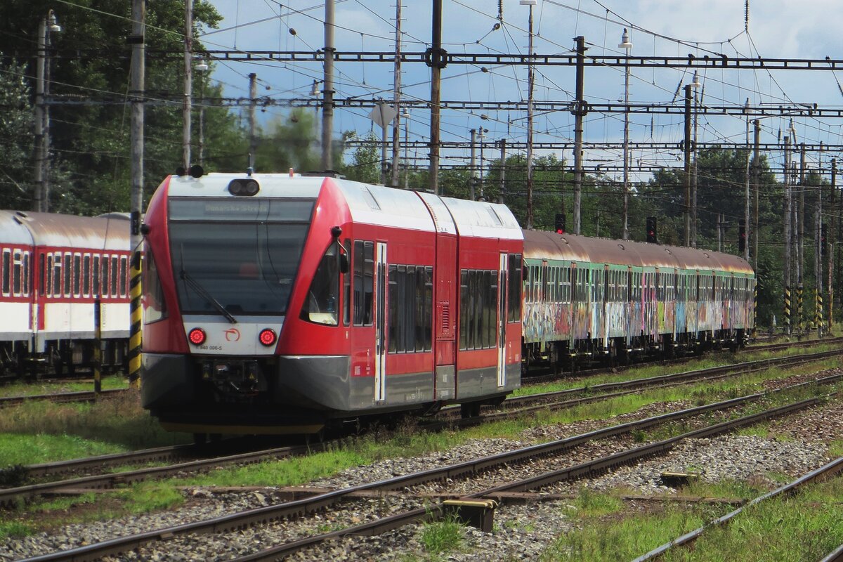 ZSSK 840 006 verlasst am 25 Augustus 2021 Bratislava Nove Mesto.