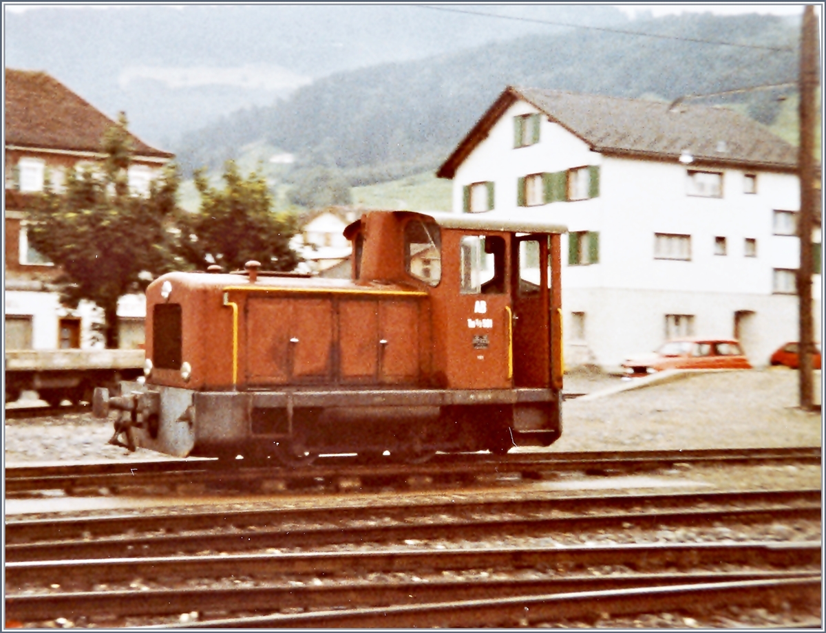 Zu meinen wenigen Bildern von der AB gehört auch diese Bild des AB Tm 2/2 501 aus Appenzell.
110 Film / Sept. 1983