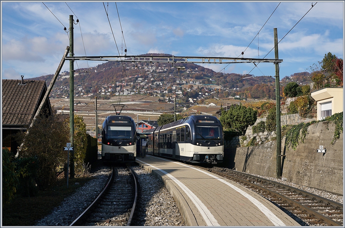 Zwei CEV MVR ABeh 2/6 kreuzen sich in Clies.
14. Nov. 2018