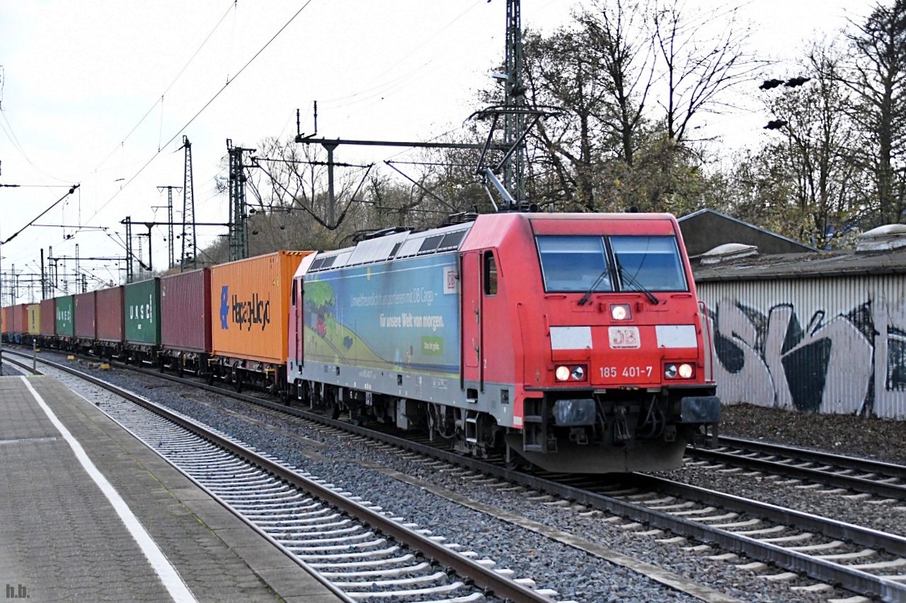 1585 401-7 zog einen containerzug durch hh-harburg,24.11.22