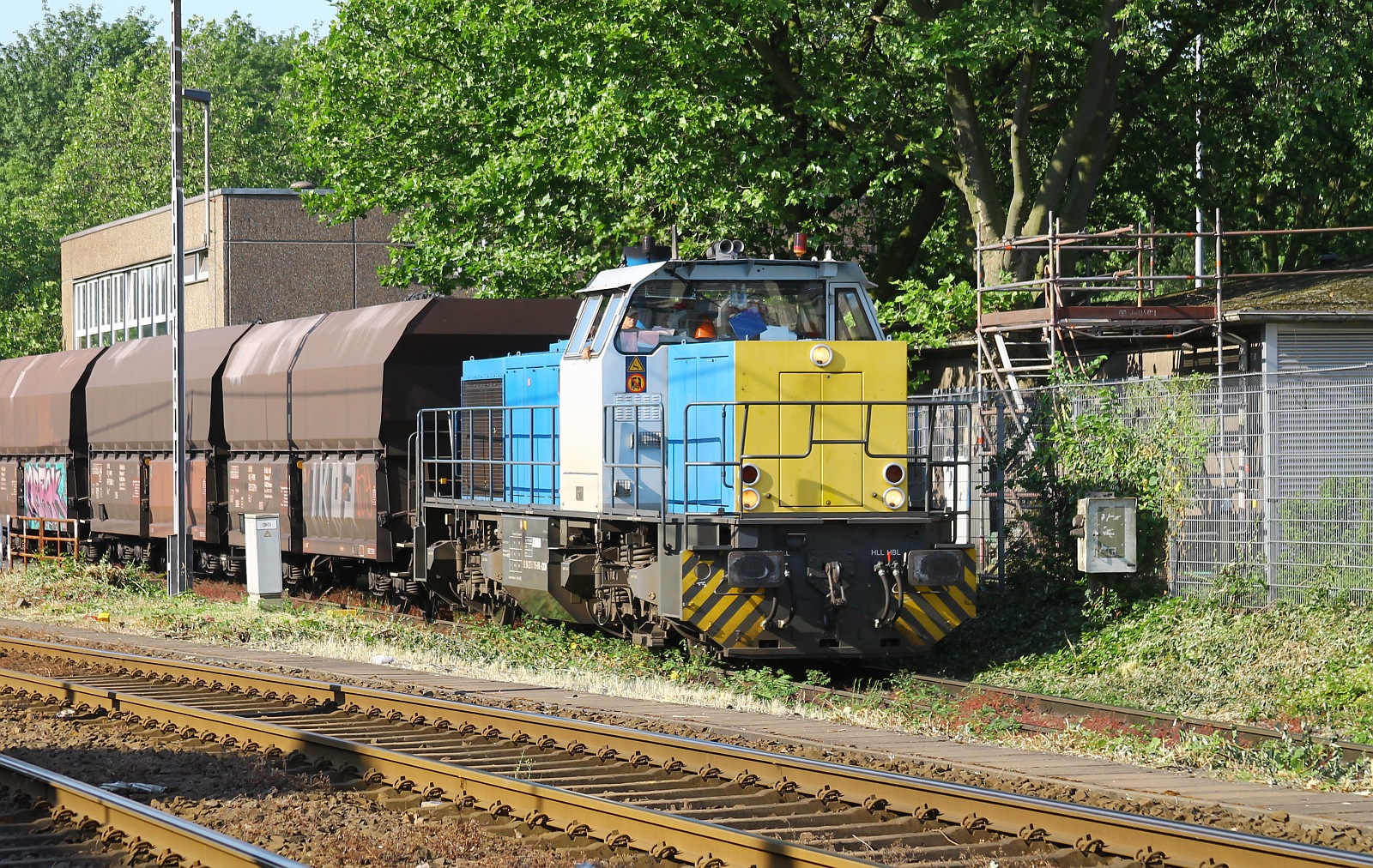 CCW 275 715-5 mit Güterzug Duisburg-Hüttenheim HKM Werktor 1 17.06.2023