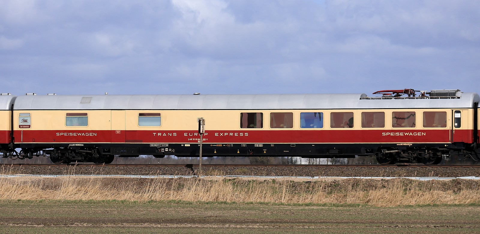 D-AKE 56 80 88-94 306-9 Gattung WRmz135.0 Lehnshallig 27.03.2026