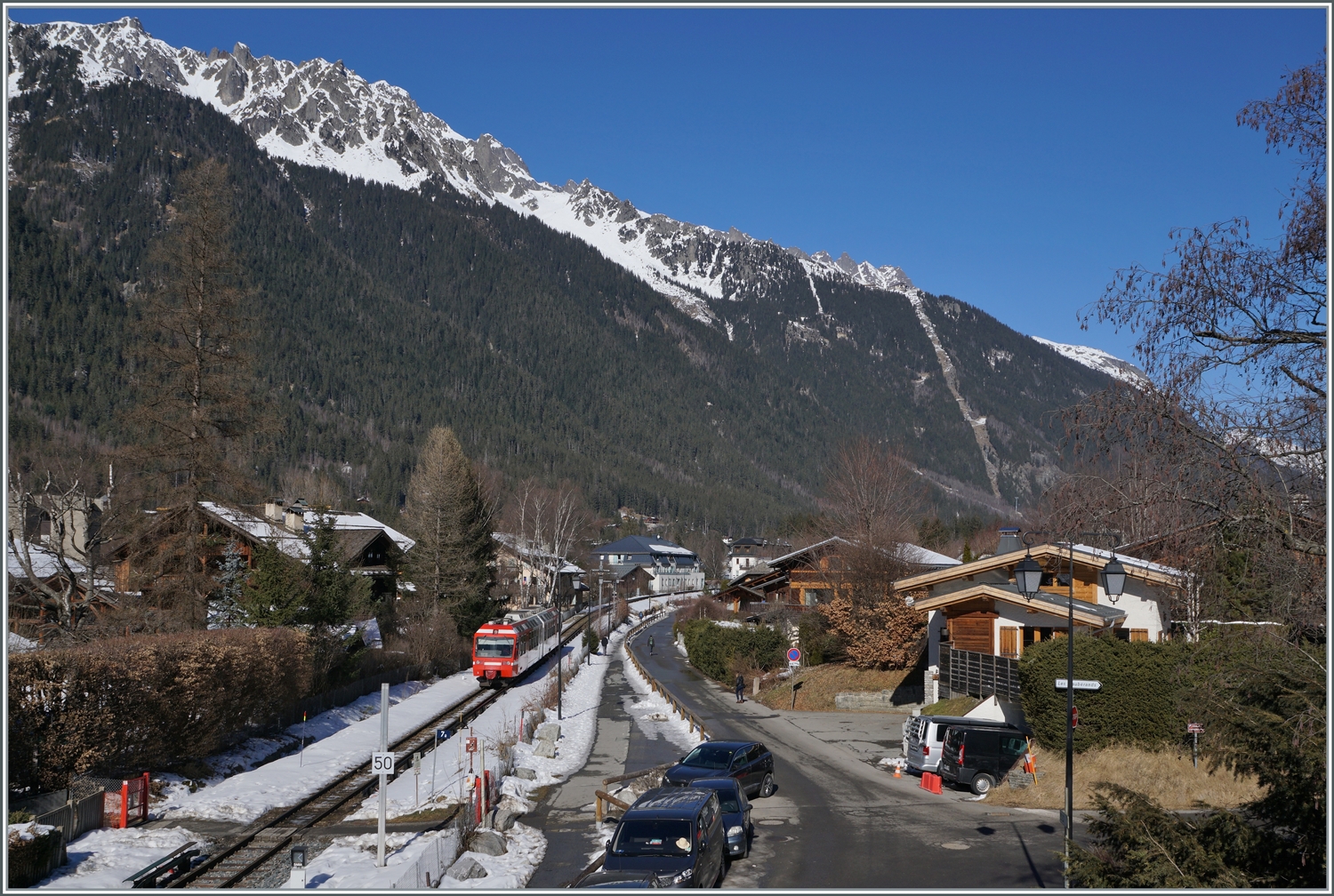 Der SNCF Z 800 803/804 verlsst als TER nach Vallorcine Chamonix.

14.02.2023