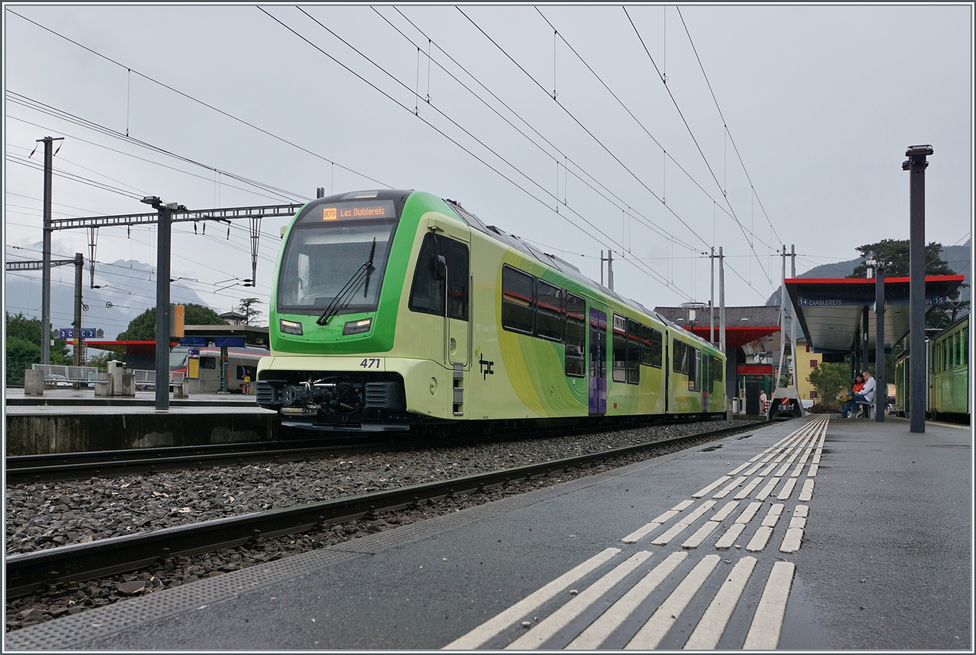 Der TPC ASD ABe 4/8 471 ist als R71 431 von Les Diablerets kommend in Aigle eigetroffen und wir nach einer knappen Stunde Wendezeit als R71 440 wieder nach Les Diablerets hochfahren. 21. Juli 2024